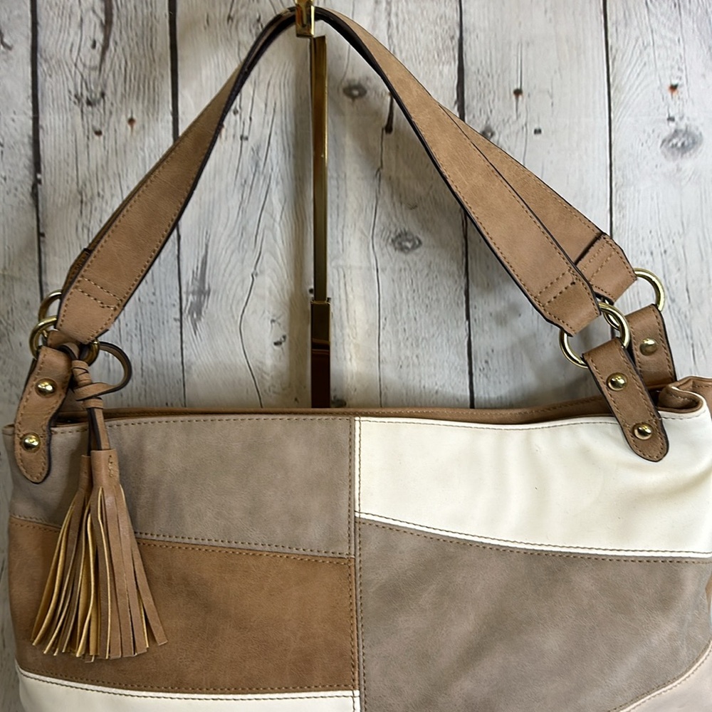 Pretty Patchwork Boho Large Shoulder Bag - Picture 2 of 11